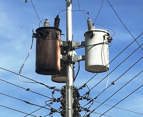 [:es]Más de 100 familias llevan 19 días sin energía eléctrica en Roscio[:]