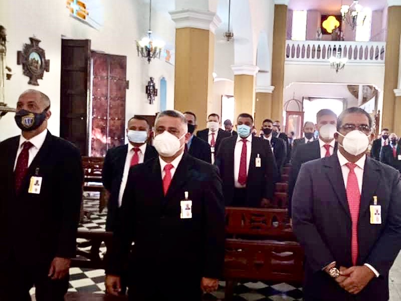 Aspecto general de la celebración religiosa 