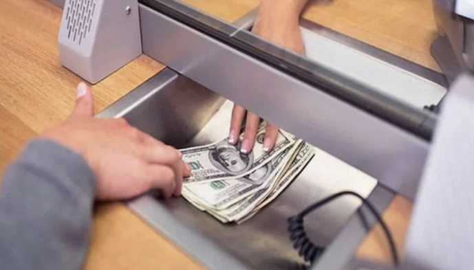 [:es]Todo lo que debes saber para abrir tu cuenta en dólares[:]