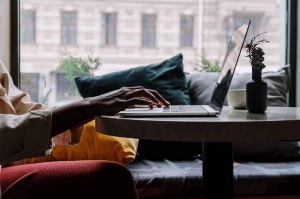 [:es]Tablago una plataforma de servicios de compañía por Internet[:]