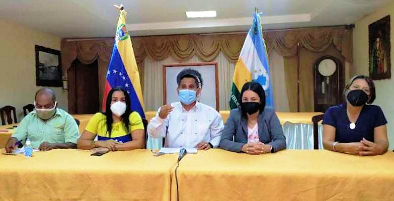 [:es]Legisladores y Diputados de Guárico rechazan declaraciones de «politiqueros de la derecha»[:]