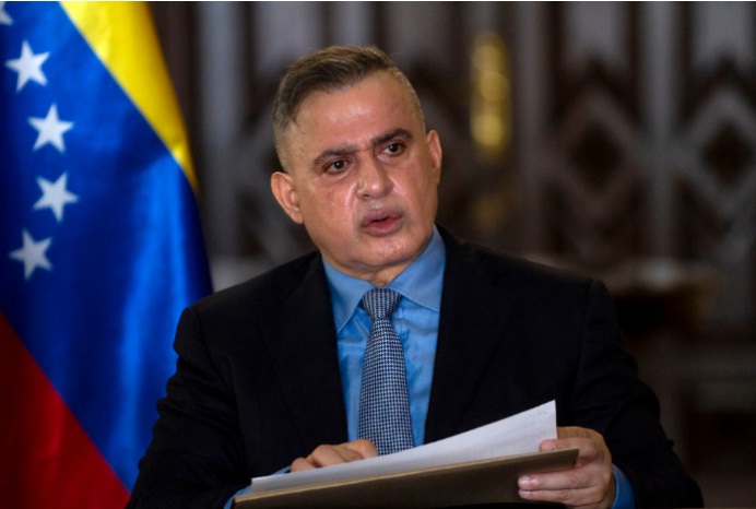 [:es]Capturados cinco fiscales del Ministerio Público por casos de corrupción[:]