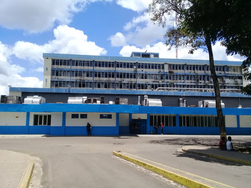 [:es]En Guárico un médico gana menos de $10 que no alcanza ni para comer[:]