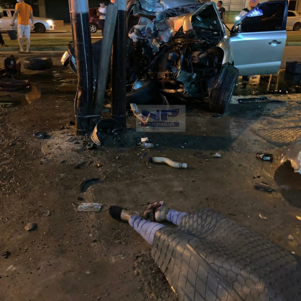 En el accidente murieron tres personas de manera inmediata