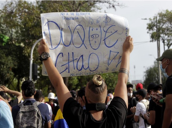 [:es]Colombianos continuarán en las calles este miércoles[:]