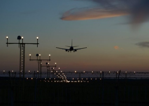 [:es]Gobierno Nacional autoriza reapertura de vuelos nacionales pero exceptúa dos destinos[:]