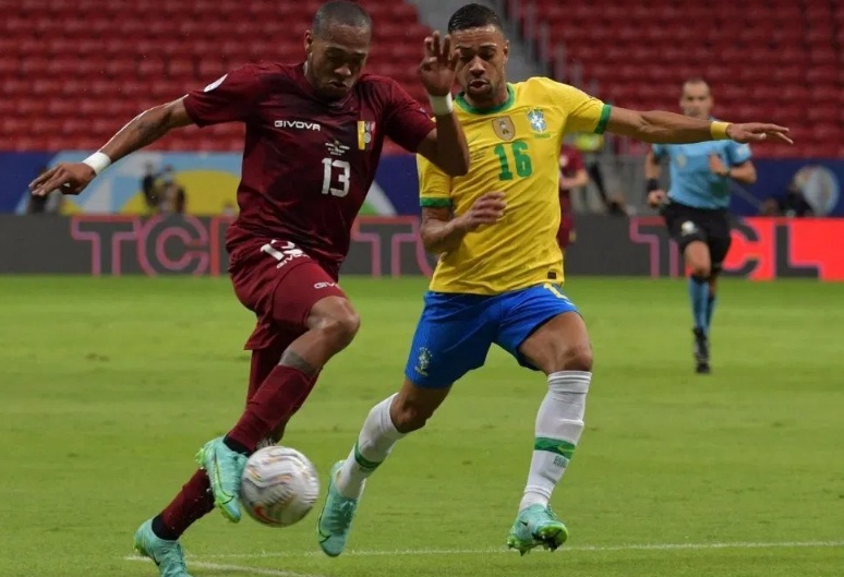 [:es]Venezuela cae 3-0 ante Brasil en primer partido de la Copa América[:]