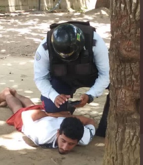 [:es]Tras las rejas: por matar a su madre a machetazos[:]