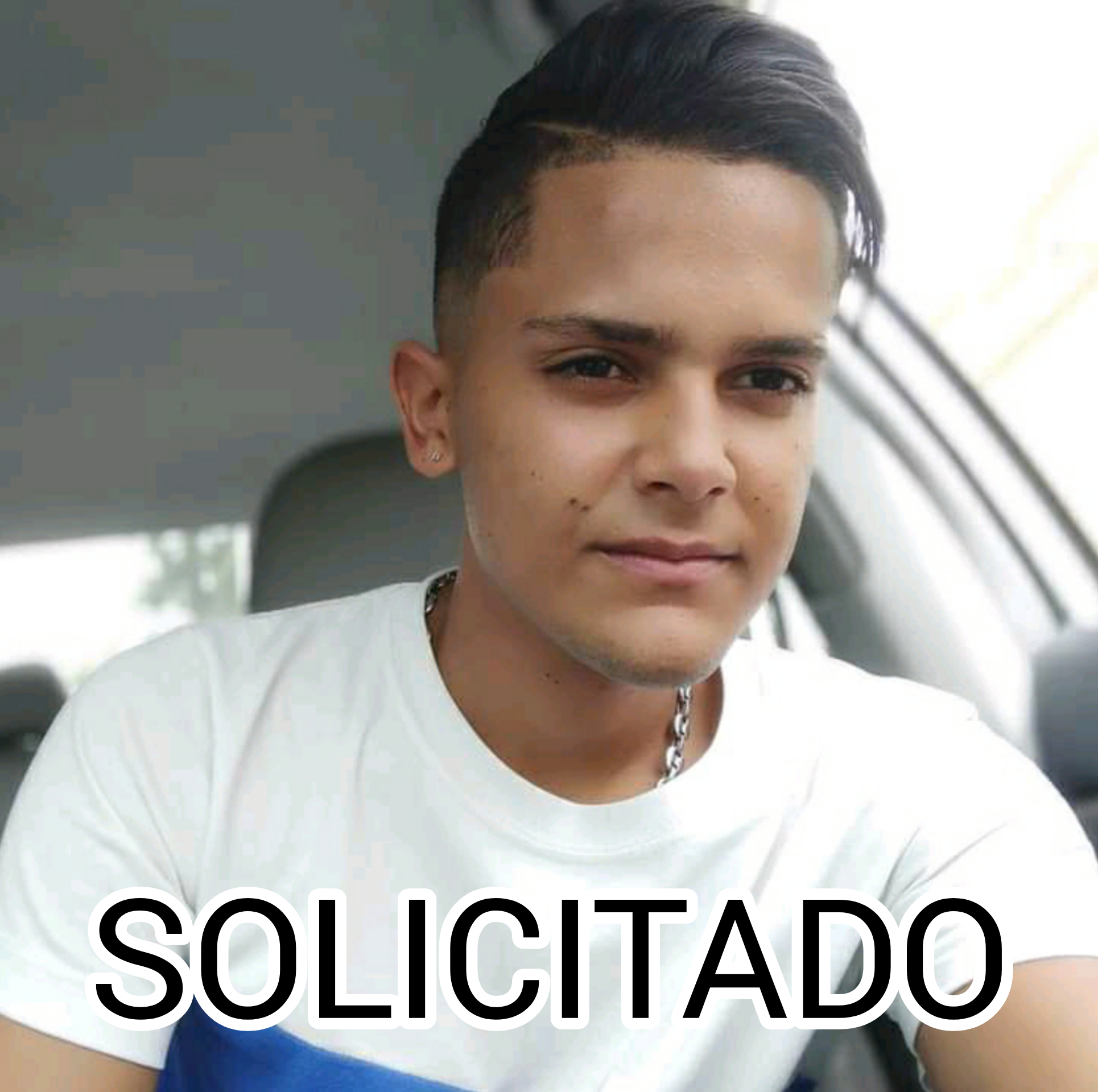 [:es]Autoridades buscan a «Cabeza de Bombillo» por la muerte de un hombre en El Palmar[:]