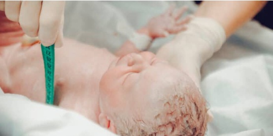 [:es]Venezolana en Perú denuncia que su hijo fue cambiado al nacer[:]