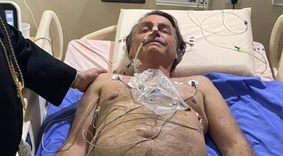 [:es]Presidente de Brasil fue intubado tras padecer obstrucción intestinal [:]