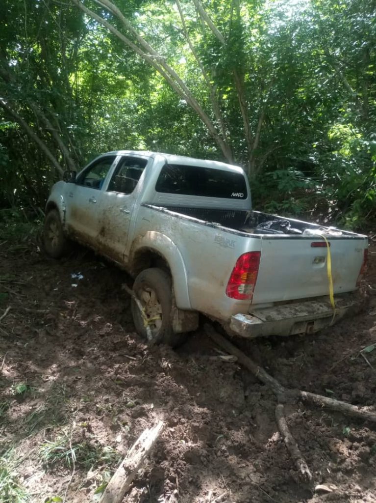 Recuperaron la camioneta Hilux en el sector La Estrella