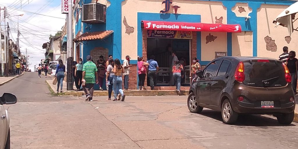 Las personas no cumplen las medidas de prevención.