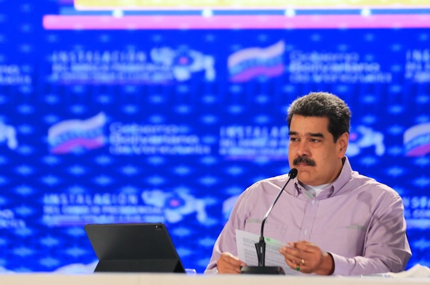 [:es]Maduro: Nos preparamos para el reinicio de clases el 25 de Octubre[:]