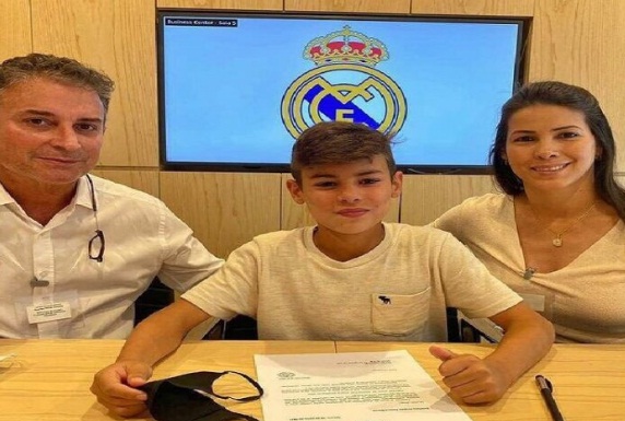 [:es]Real Madrid fichó a Joven Zuliano [:]