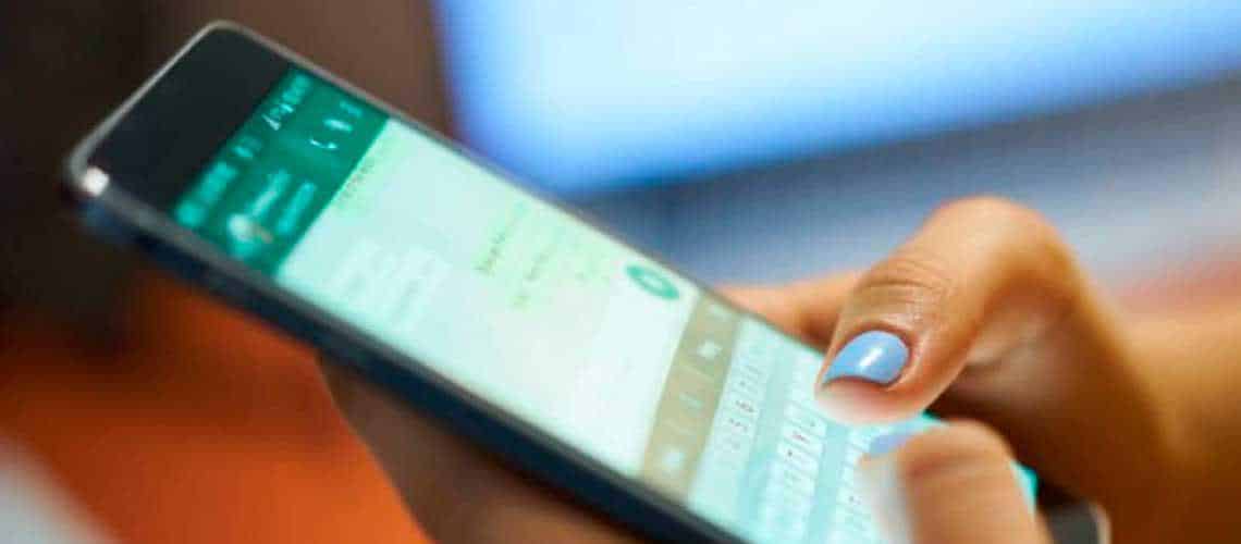 [:es]Mujer fué capturada por estafar $7800 vía Whatsapp[:]