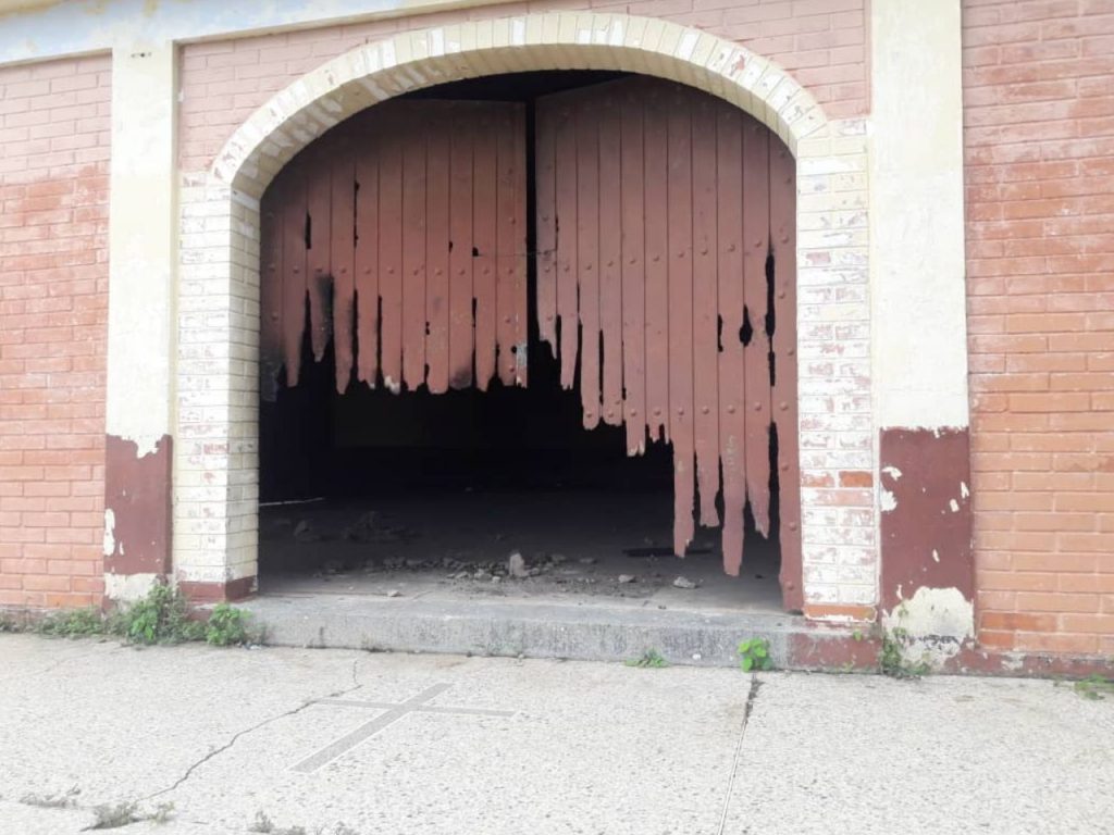 En total abandono uno de los cementerios de Valle de la Pascua