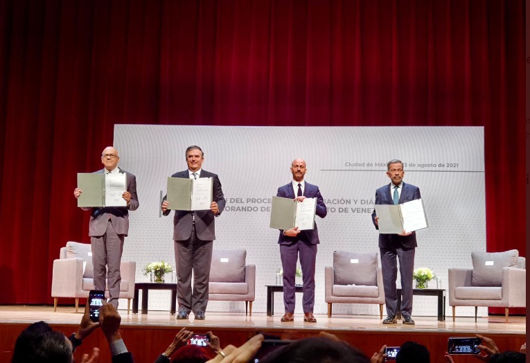 [:es]Negociadores noruegos se retiran de México ante ausencia de delegación del Gobierno venezolano[:]