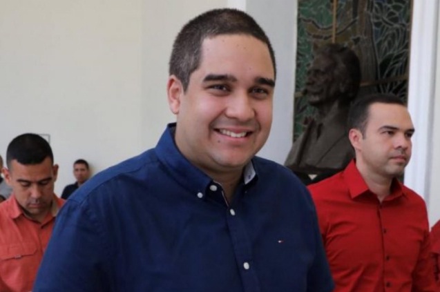 [:es]Nicolacito asistirá a negociaciones en México[:]