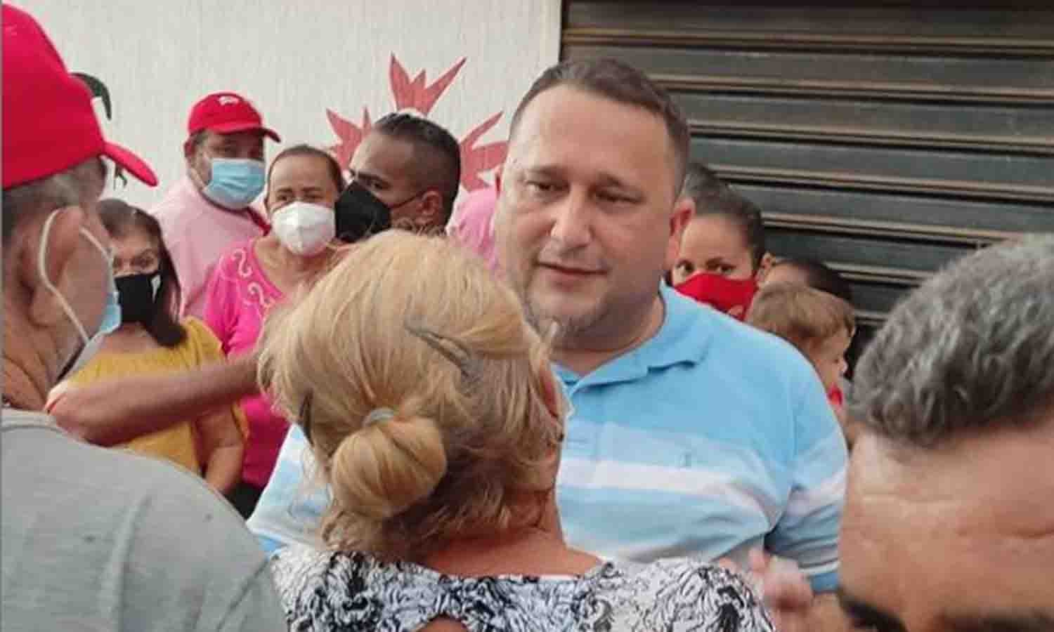 [:es]Renuncia otro Alcalde del Psuv[:]