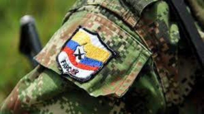 [:es]Cinco militares muertos deja atentado en el Arauca[:]