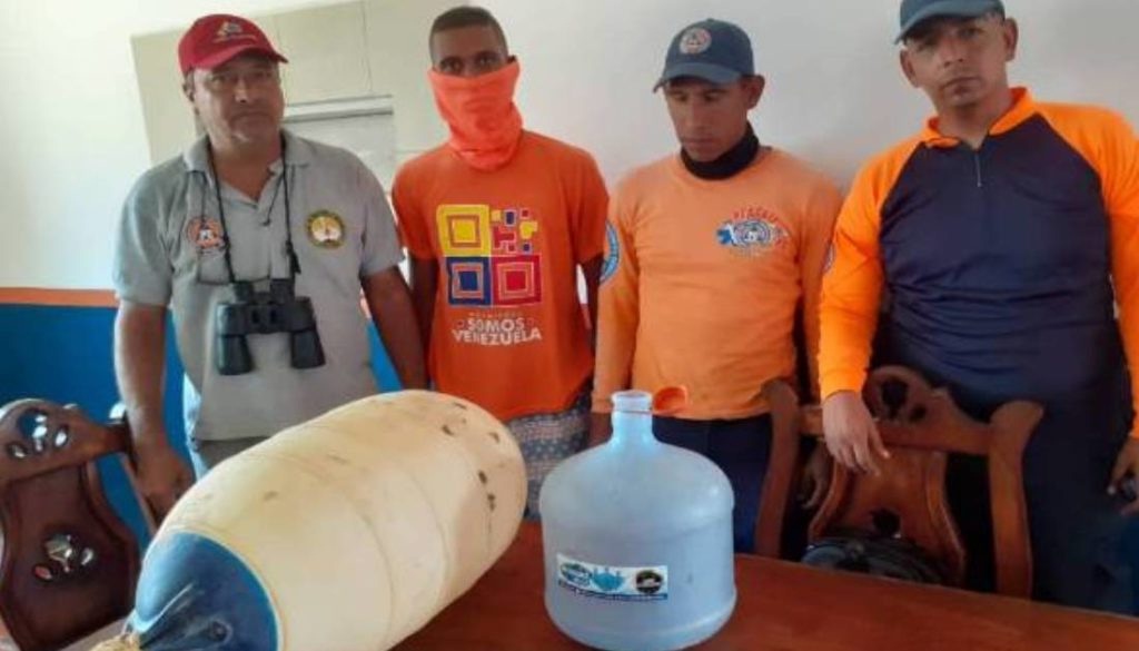 [:es]Naufragio La Tortuga: Encuentran en Costas falconianas posibles objetos pertenecientes a la embarcación[:]