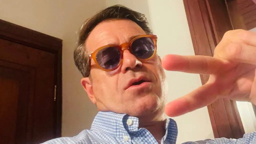 [:es]Gobernador de Carabobo contrae Covid-19 por cuarta vez [:]