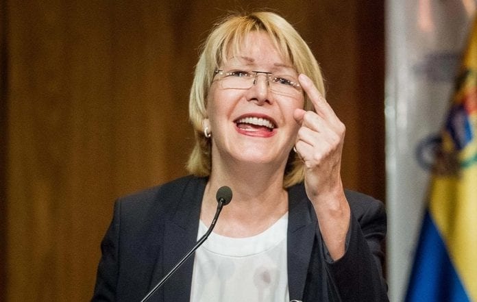 [:es]Exfiscal Luisa Ortega Díaz solicitó asilo en España [:]