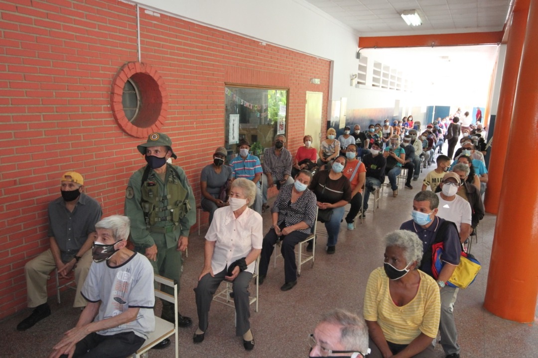 [:es]Simulacro de votación se llevó a cabo este domingo 10-Oct[:]