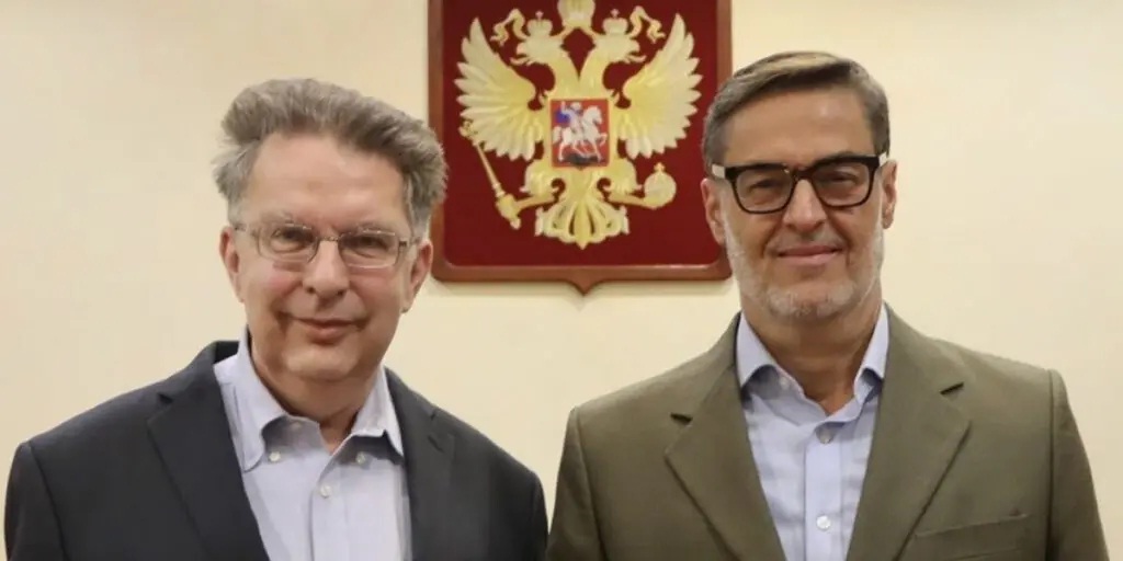 [:es]Canciller venezolano viajó a Rusia en el marco de profundizar relaciones entre ambos países[:]