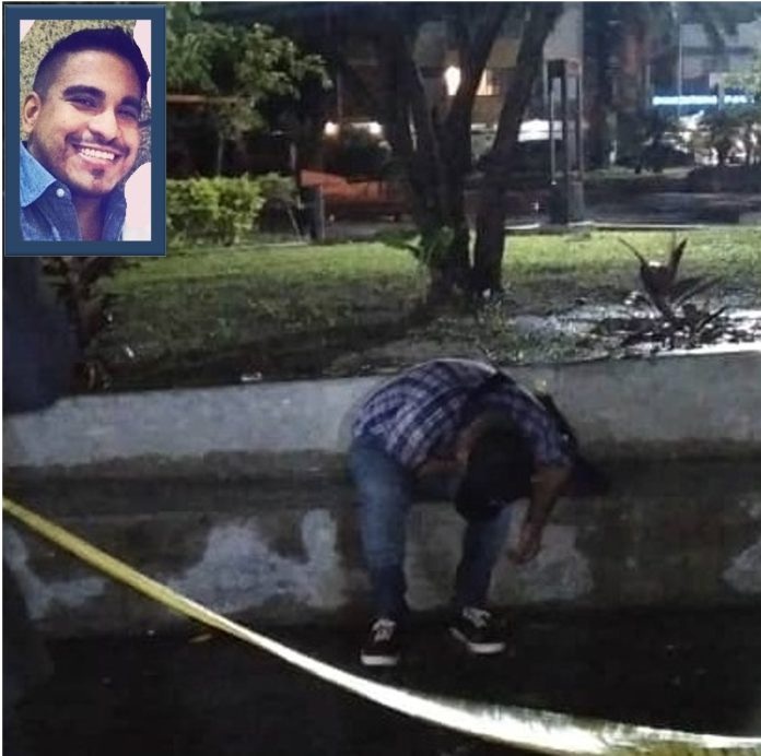 [:es]En una plaza fue encontrado muerto médico aragueño[:]