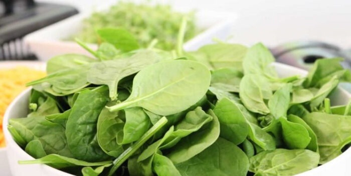 [:es]Migraña crónica, que alimentos consumir para aliviarla[:]