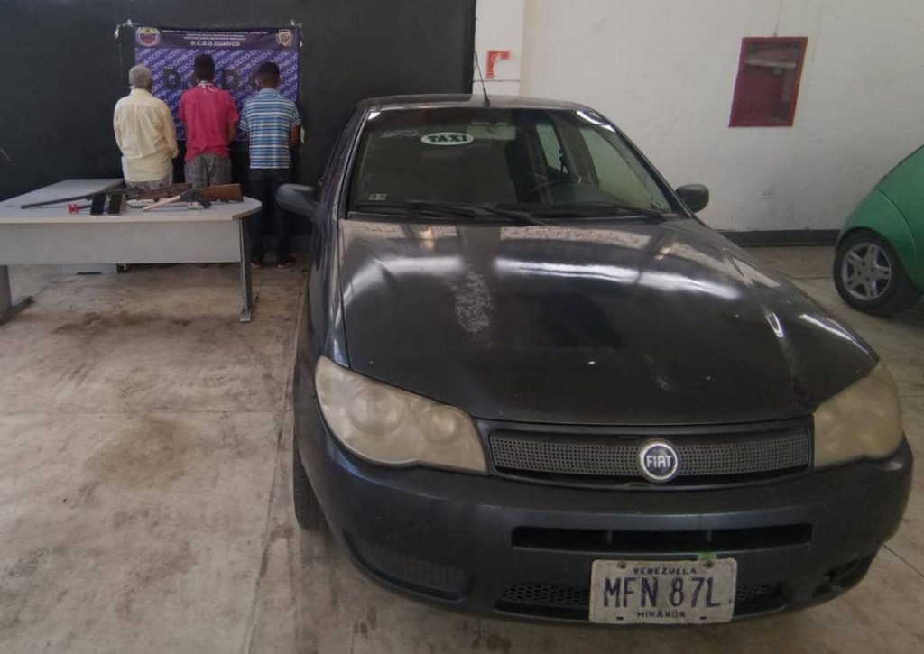 Funcionarios lograron liberar los secuestrados y detener tres persona en el procedimiento. 