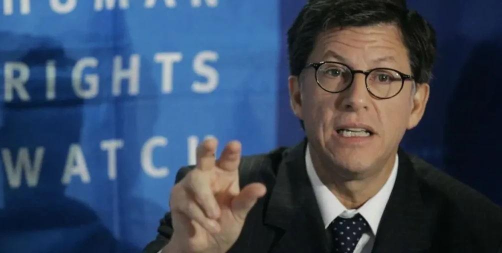 [:es]Director de Human Rights Watch para las Américas anuncia su retiro[:]