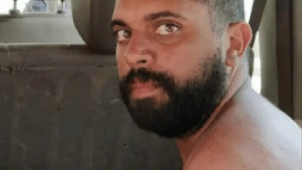 [:es]Familiares de Josnars Baduel alertan fue trasladado al Hospital Militar[:]