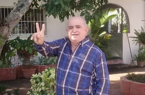 [:es]Alcalde de Zaraza «brinco la talanquera» y dejó a la oposición «mirando para los lados»[:]