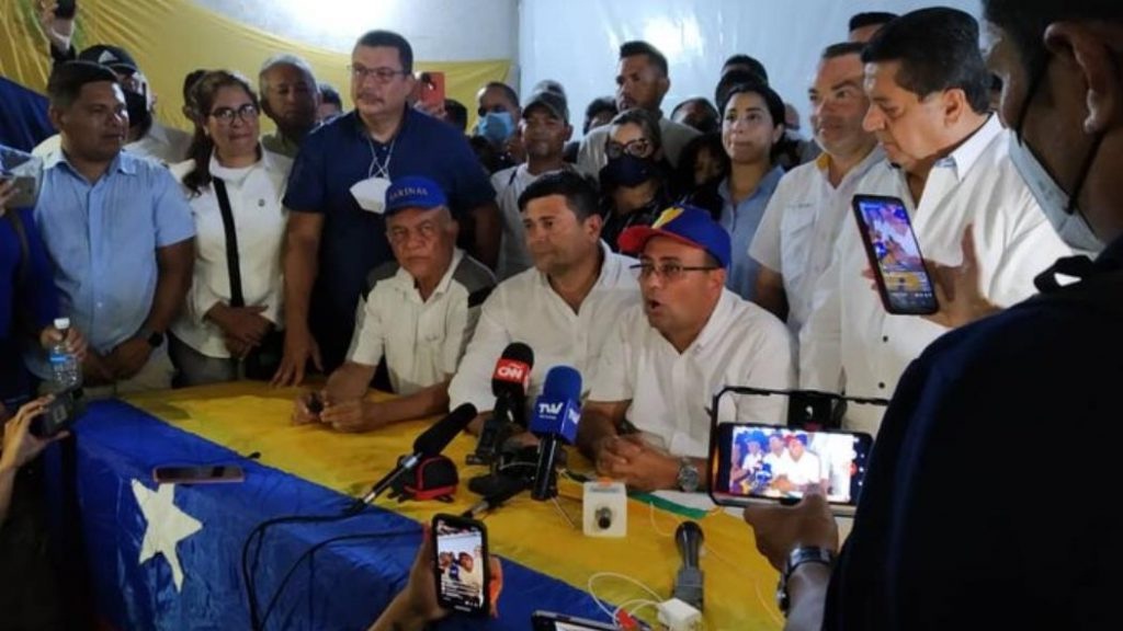 [:es]Barinas: Candidato de la MUD Sergio Garrido ganó la gobernación[:]