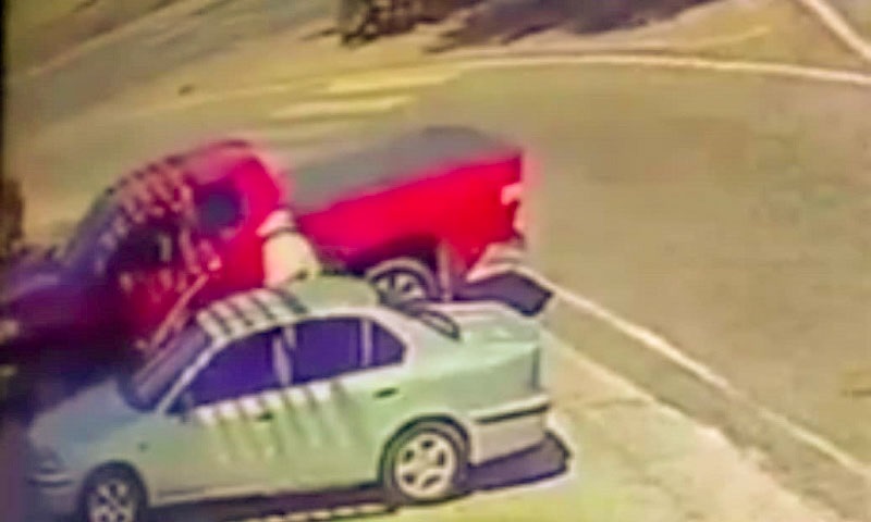 [:es]Médico fue secuestrado al salir de una farmacia[:]