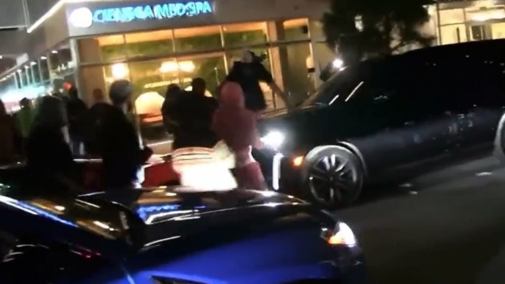 [:es]Fiesta de Justin Bieber fue empañada por tiroteo[:]