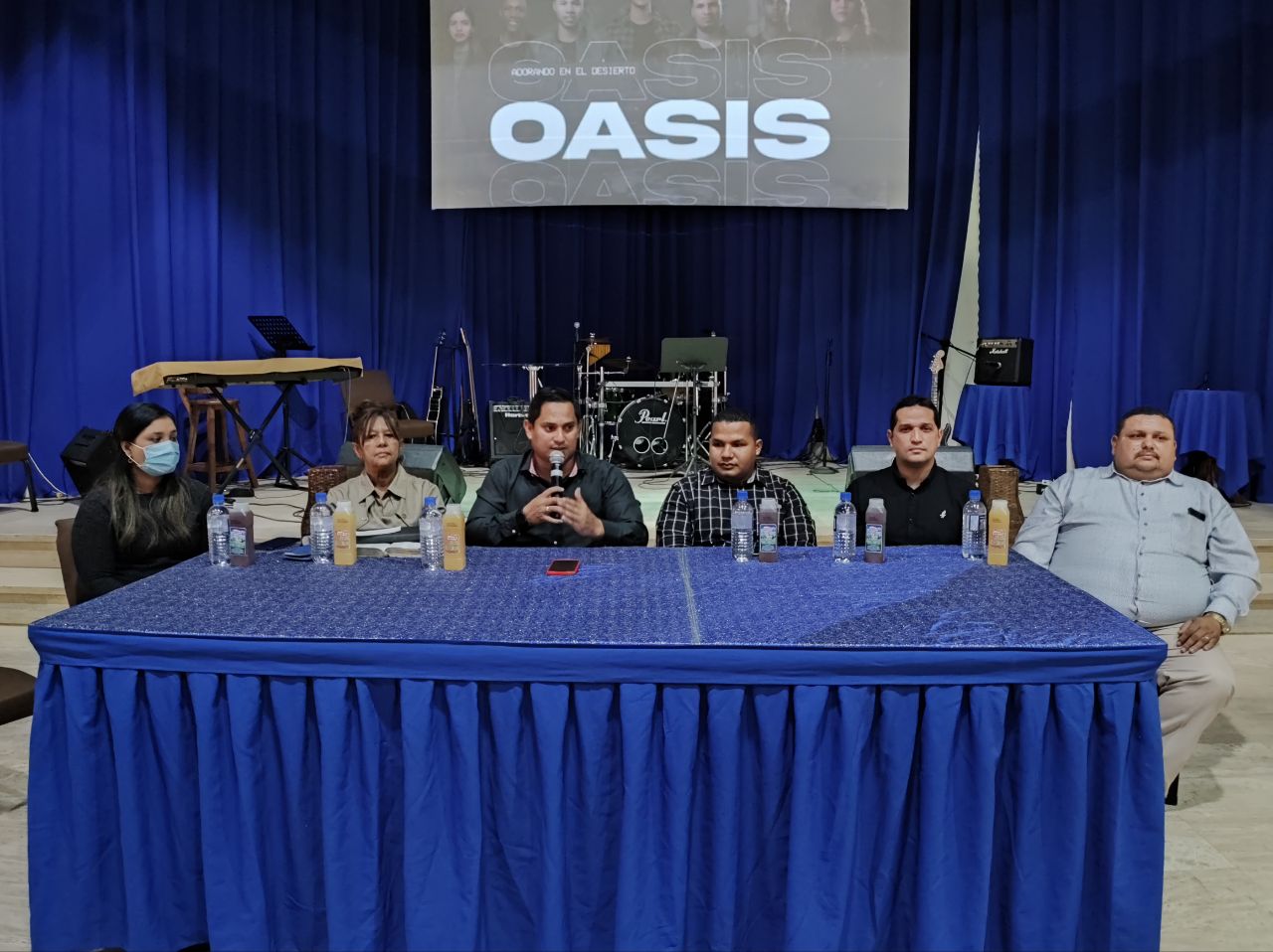 [:es]Viene a Valle de la Pascua Oasis Ministry Internacional[:]