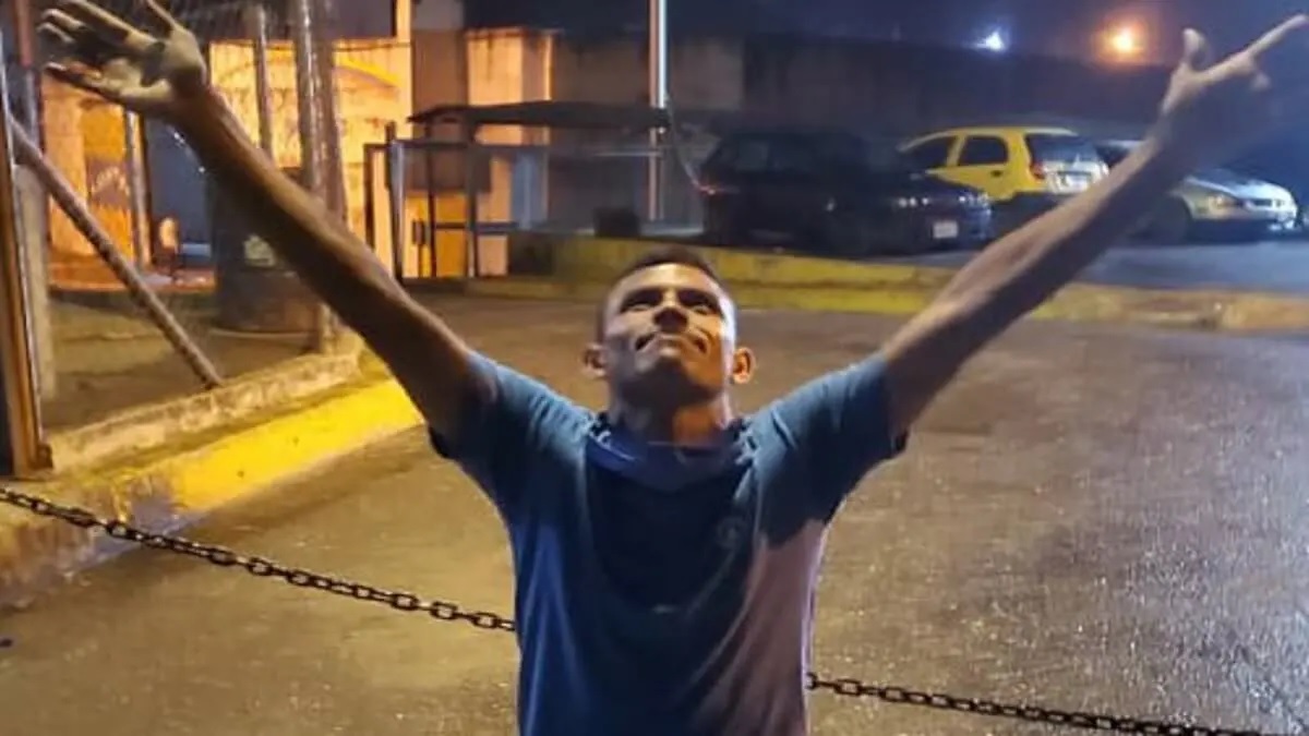 [:es]Luego de mas de 10 años detenido fue excarcelado sindicalista Rodney Álvarez[:]