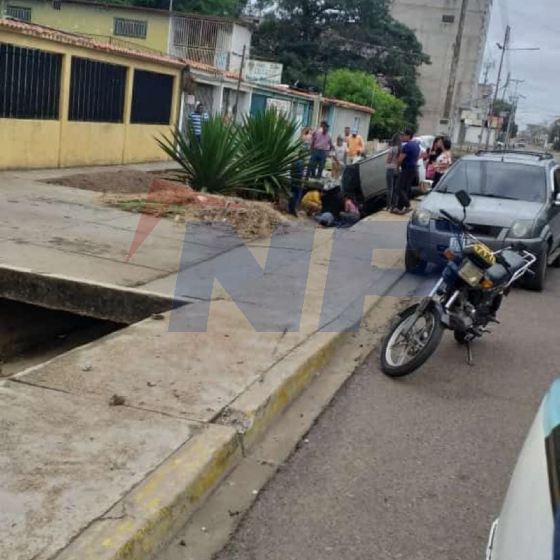 [:es]Mujer fue arrollada cuando iba a su trabajo en La Pascua[:]
