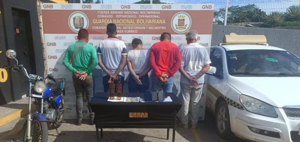 Capturaron cinco extorsionadores en La Pascua