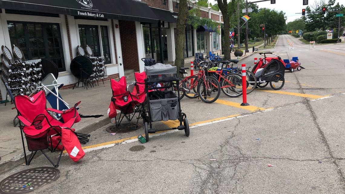 [:es]Desfile del 4 de julio en Chicago terminó en tiroteo[:]