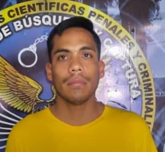 [:es]Capturado!! Emery Hernández violador serial buscado ampliamente [:]