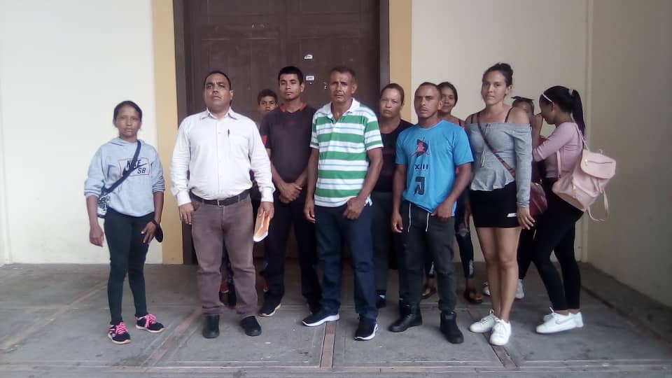 [:es]»Poliguarico entro a mi finca y la desvalijo». Denuncian atropello por parte de funcionarios policiales[:]