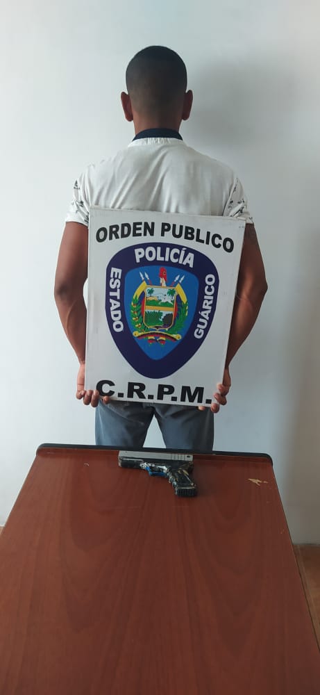 [:es]Tras las rejas por porte ilícito[:]