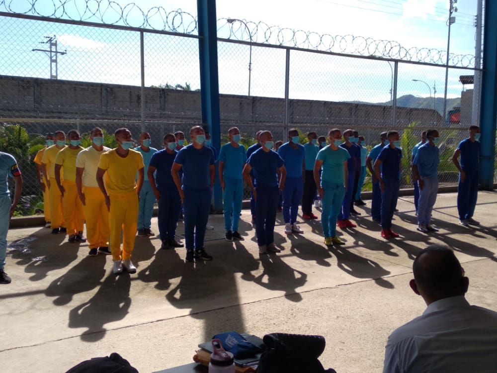 [:es]PA´ LA CALLE. Plan Cayapa benefició mas de 100 reclusos de la «26 de Julio»[:]