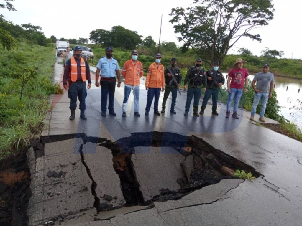 Cerrado el paso vehicular entre Santa María de Ipire y Pariaguan