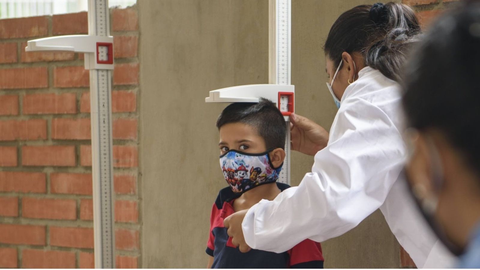 [:es]Quédate en la Escuela: Programa de acogida para niños venezolanos en Colombia[:]